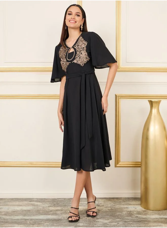 ستايلي Styli Embroidered Keyhole Neck A-Line Midi Dress