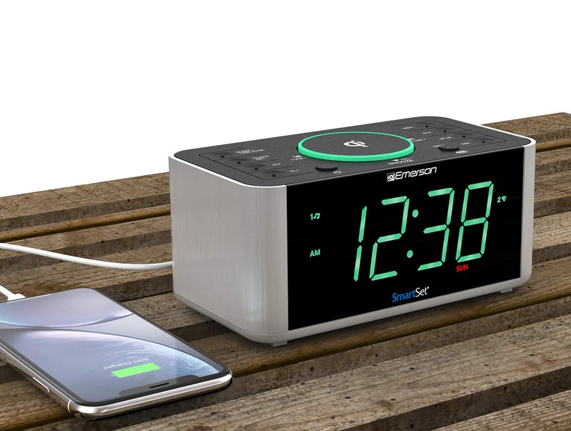 Emerson Smartset Dual Alarm Clock Radio and QI Wireless Phone Charger with Bluetooth, All Qi Compatible Phones, ER100202 - Image 5