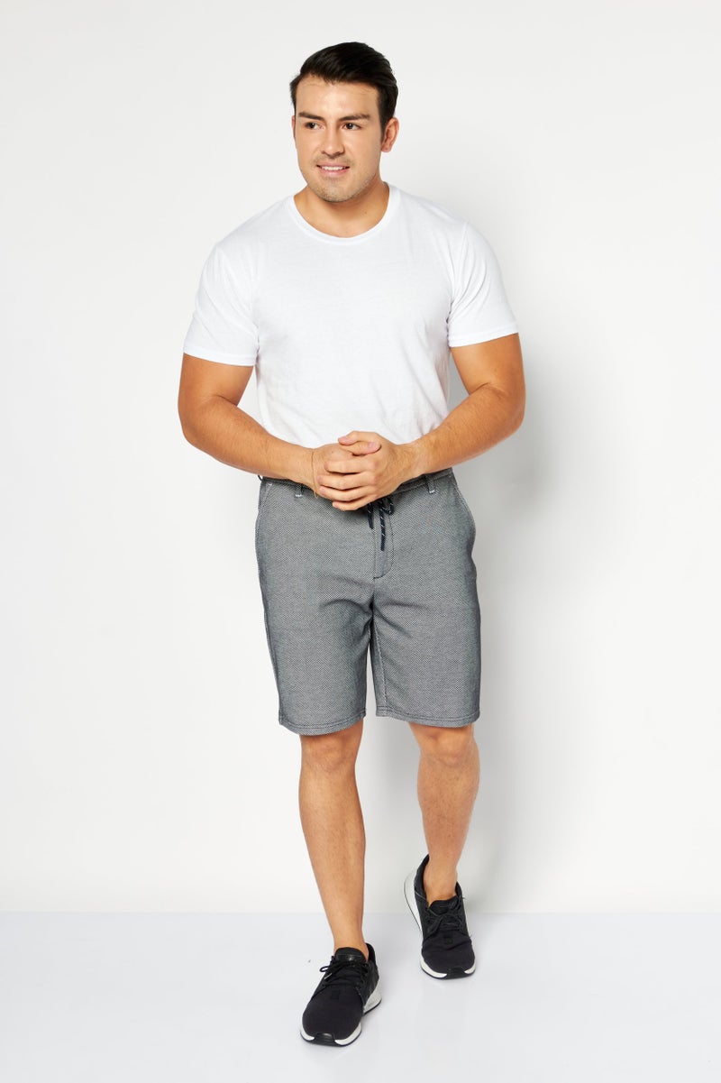 Celio Men Plaid Basic Shorts, Grey/Navy - Image 3