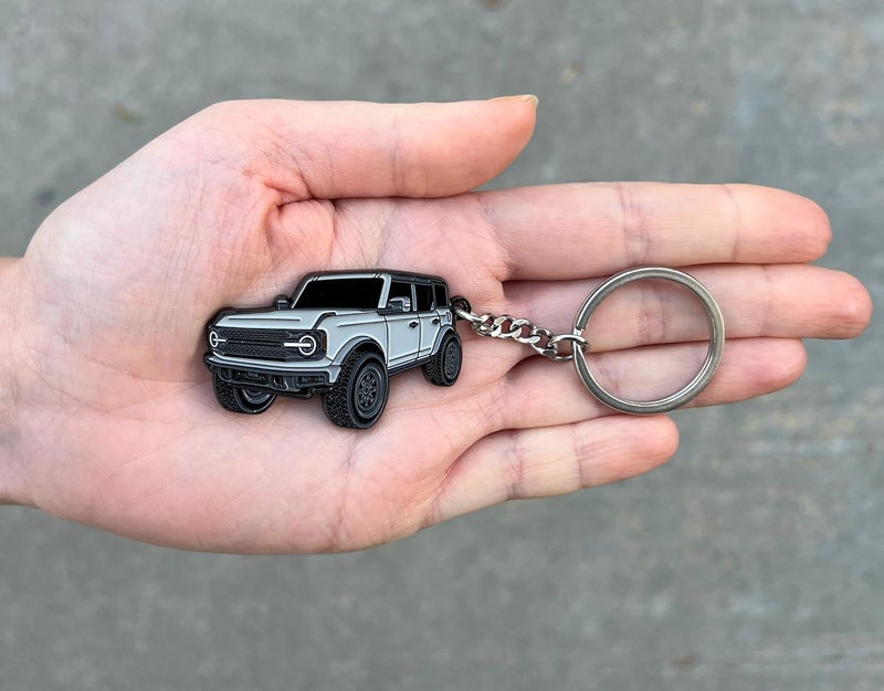 FOUR WHEEL BEAST Bronco Keychain - Silver/Cactus Gray - Image 2