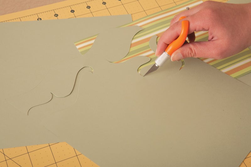 Fiskars 163050-1001 Fingertip Craft Knife, 7 Inch, Orange - Image 3