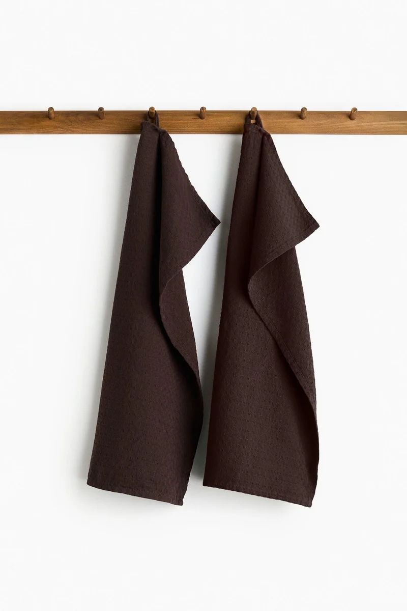 اتش اند ام منشفة مطبخ من نسيج الجاكار - عبوة من قطعتين