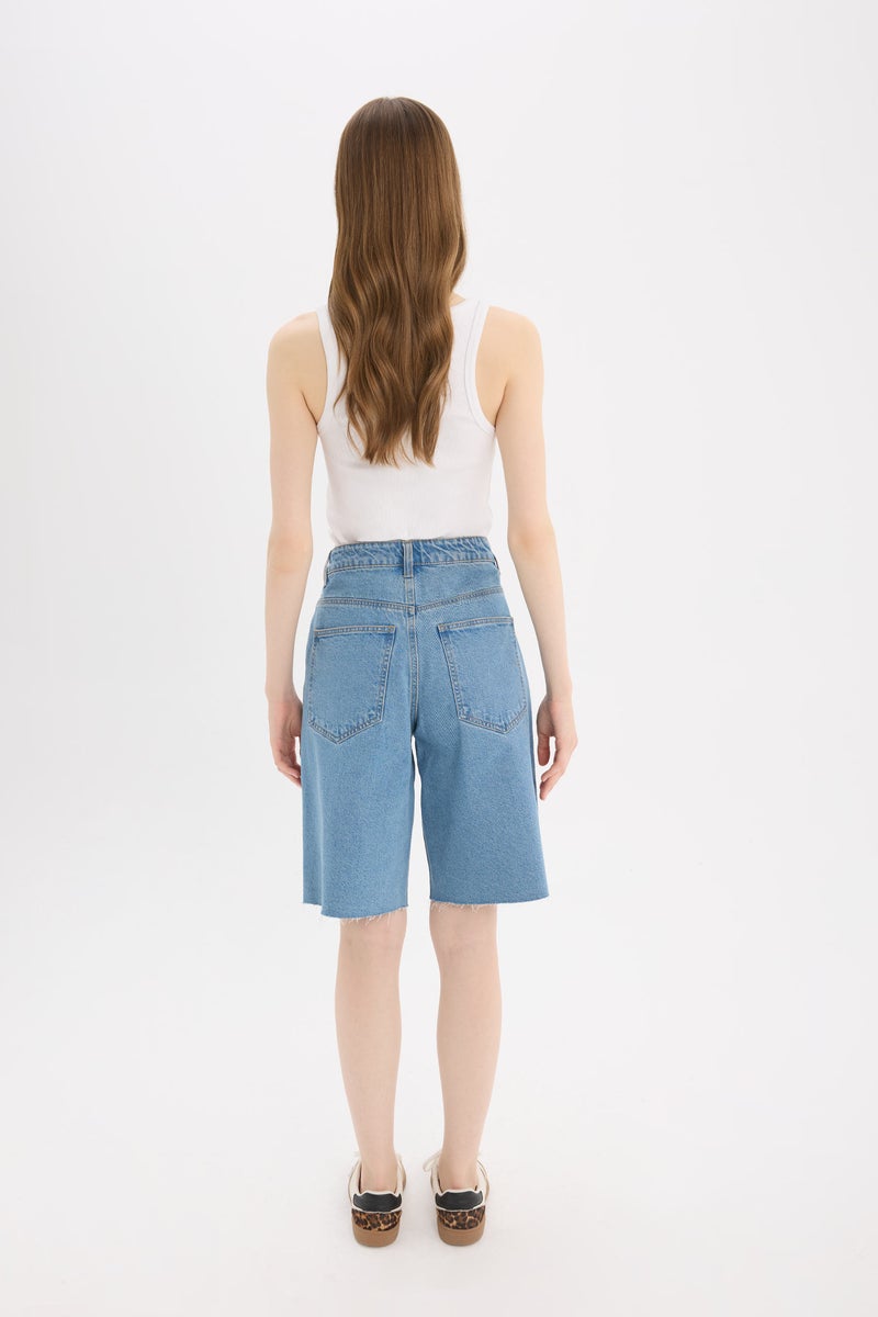 DeFacto Woman Jean High waist Bermuda  - Image 3