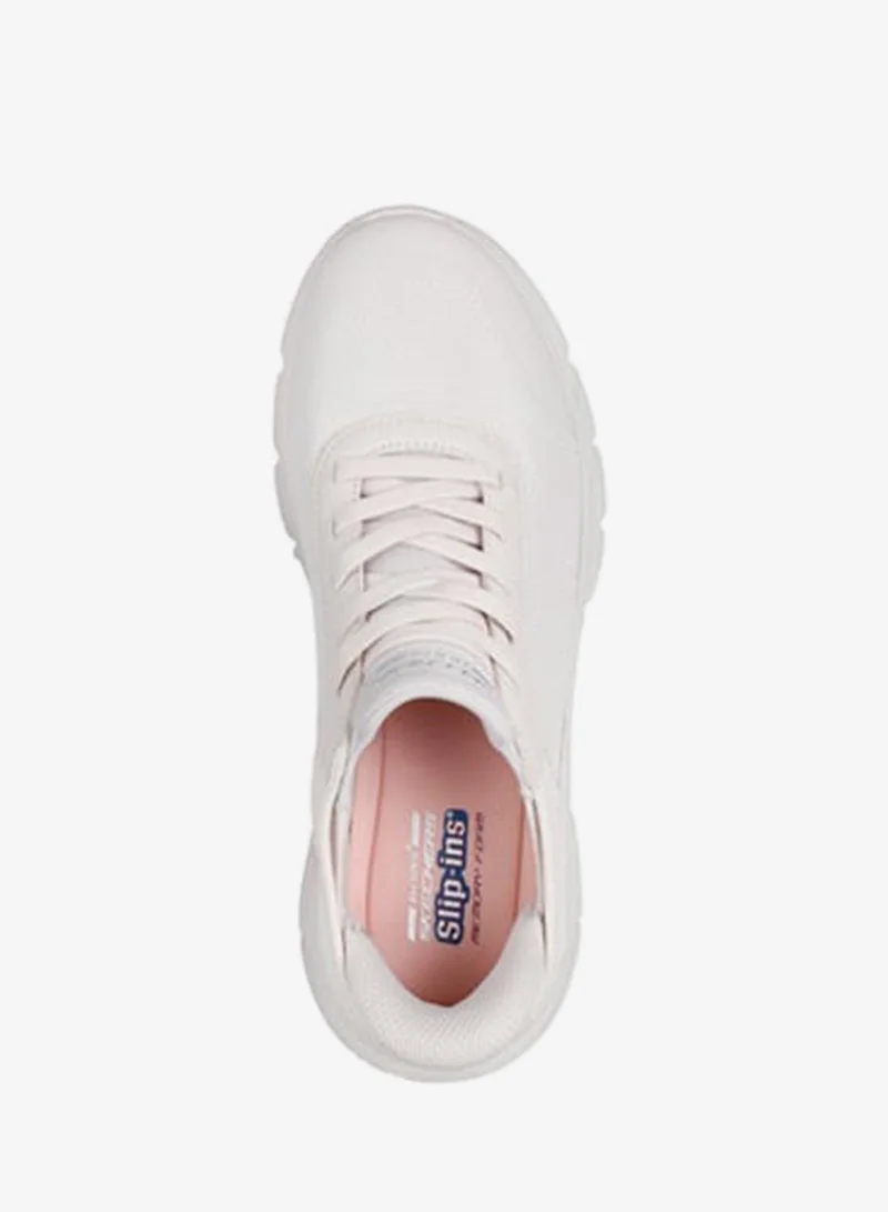 سكيتشرز بوبز بي فليكس هاي