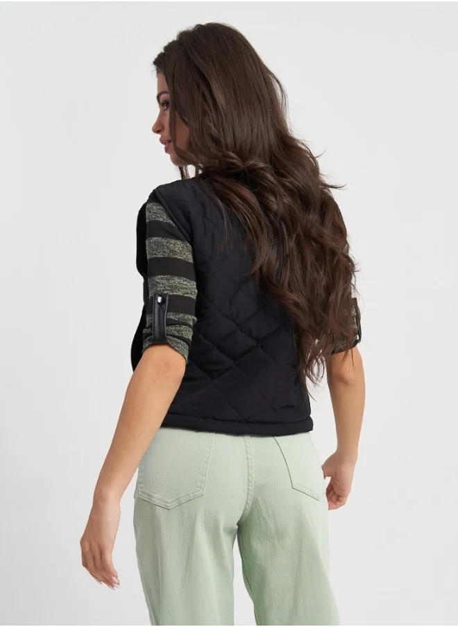 هايليز Black Quilted Vest