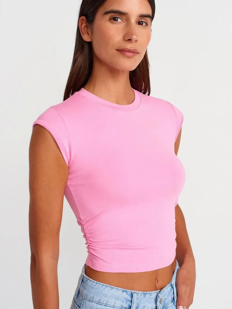ديلفين Dilvin Women's Sleeveless Crop T-shirt