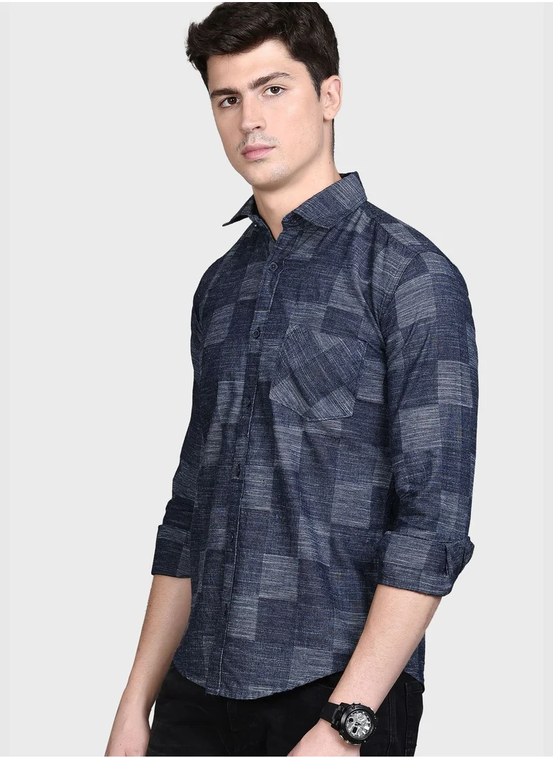 Campus Sutra Checked Regular Fit Shirt