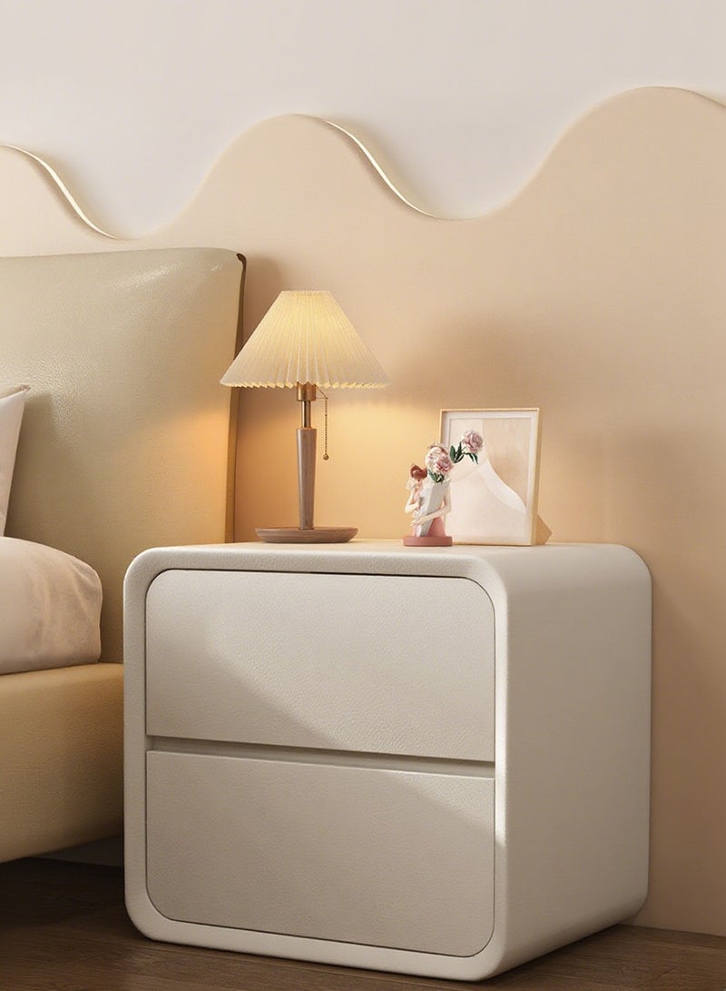 والالا طاولة جانبية حديثة وبسيطة، طاولة جانبية من الخشب الصلب مع درجين بمقبض مخفي، مغلفة بالجلد الصناعي، خزانة تخزين فاخرة بدون تركيب، مناسبة لغرفة المعيشة وغرفة النوم، 50*40*47 سم - Image 3