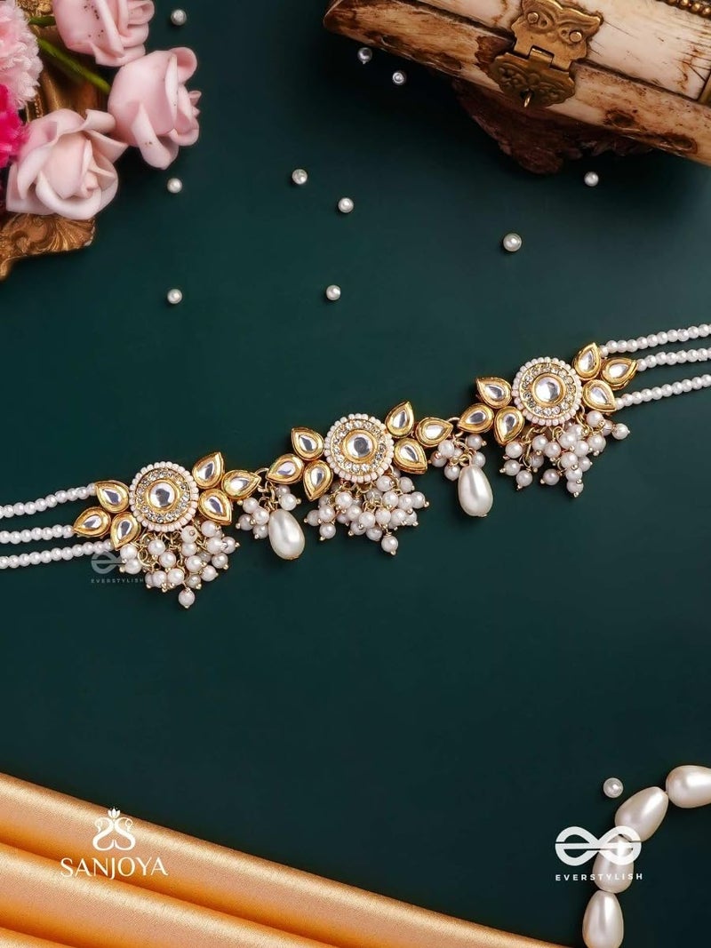 SANJOYA by EVERSTYLISH Kundan Necklace for Women | Gold-Tone Floral Design with Pearls | Ethnic Jewelry for Weddings, Festivals & Special Occasions - Image 5