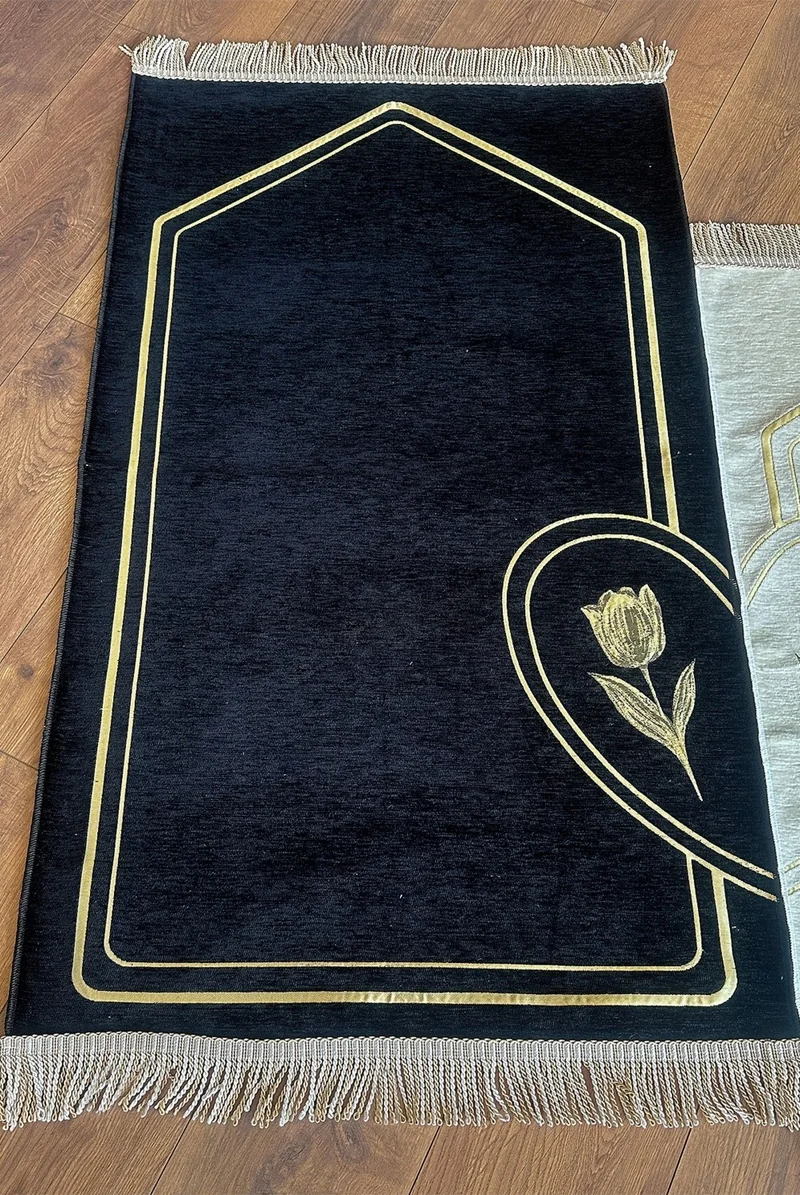 İhvan Online Ihvan Online Rose Embroidered Unlined Heart Soft Textured Chenille Prayer Rug Set for Couples Black Cream