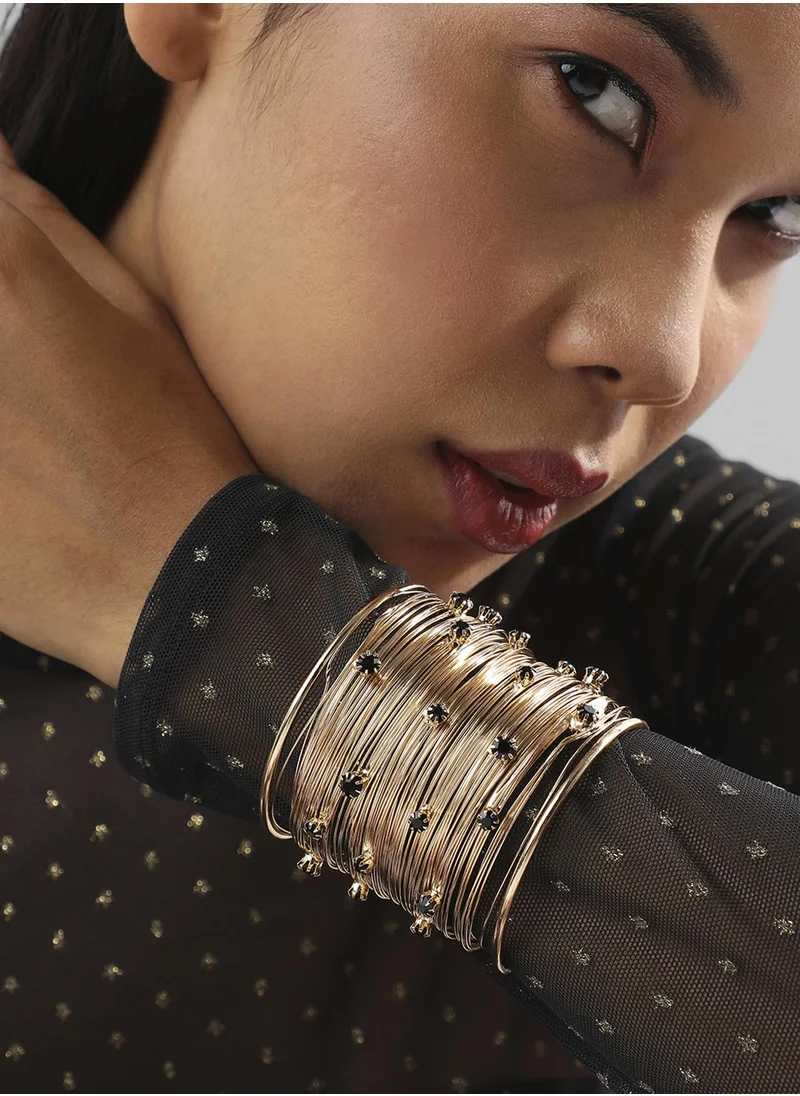 SOHI Ribbed Wire Statement Bracelet