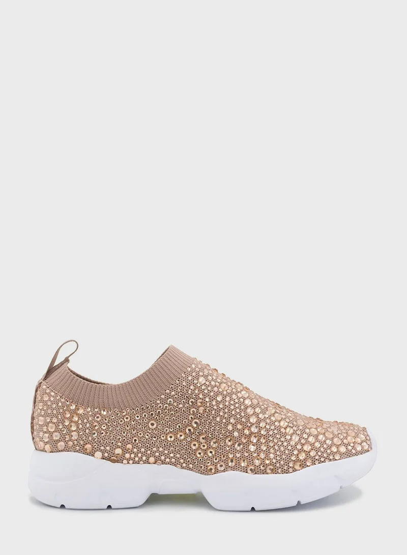 MIGATO Casual Slip On
