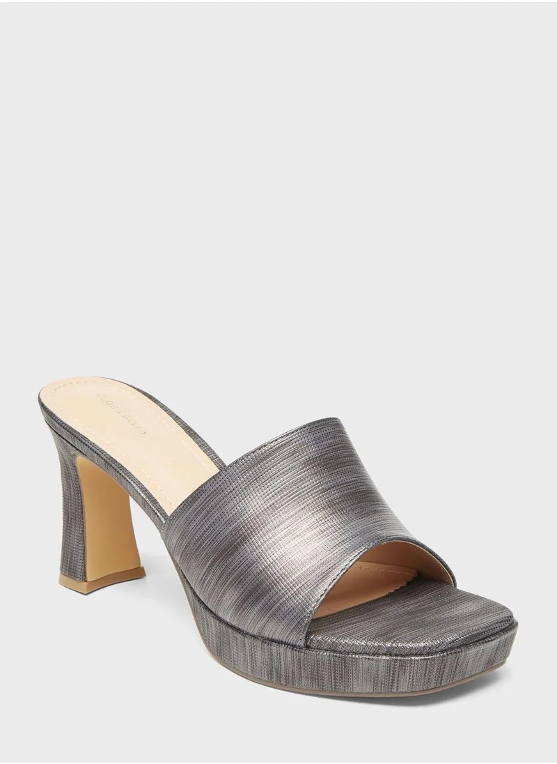 شو اكسبرس One Strap Sandals