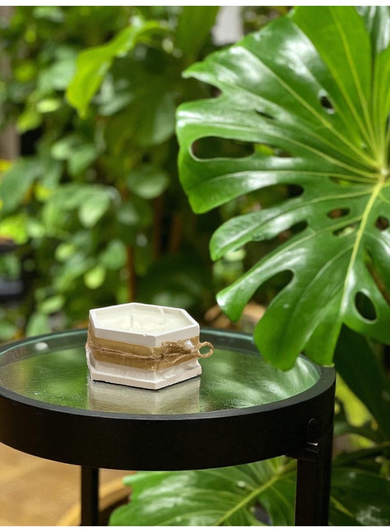 ANUM BY MUNA Luxury Jasmine Candle in Polygonal Jar – 6.5 cm Diameter - Image 4