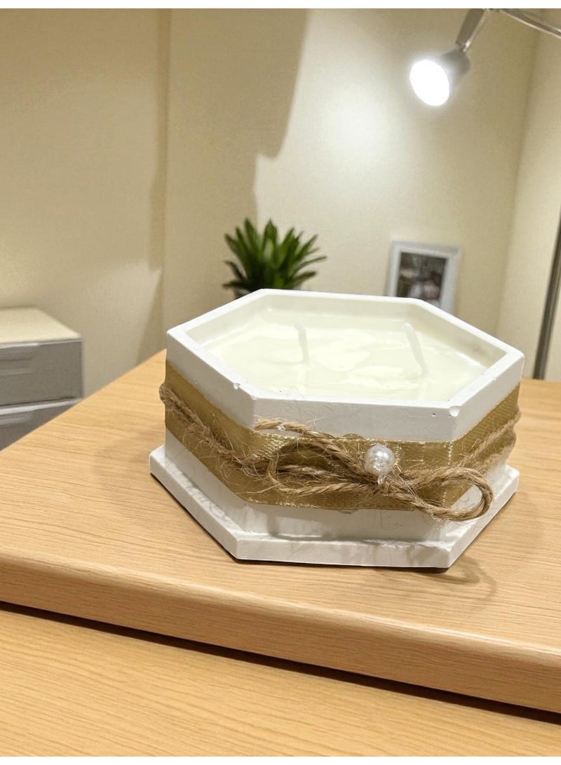 ANUM BY MUNA Luxury Jasmine Candle in Polygonal Jar – 6.5 cm Diameter - Image 2