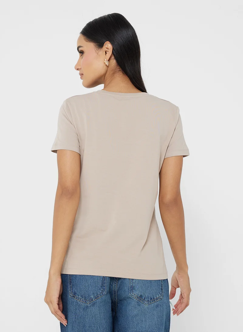 GUESS Marina Short Sleeve Crew Neck T-Shirt