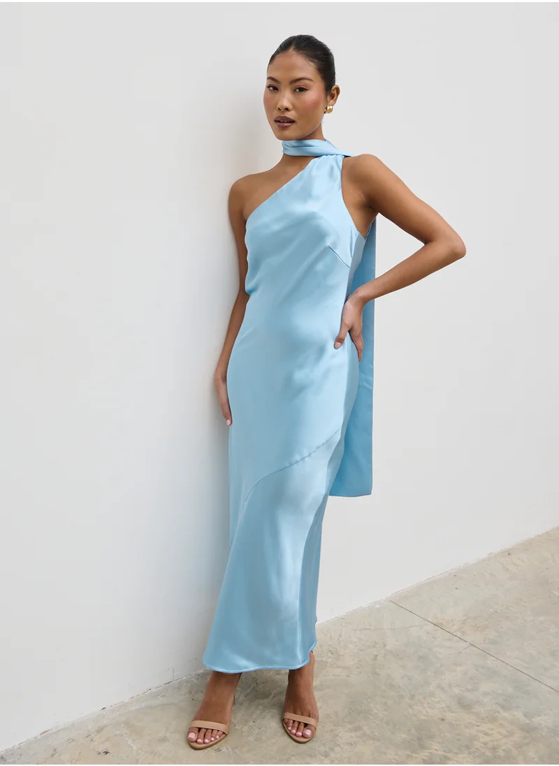 بريتي لافيش One Shoulder Scarf Maxi Dress
