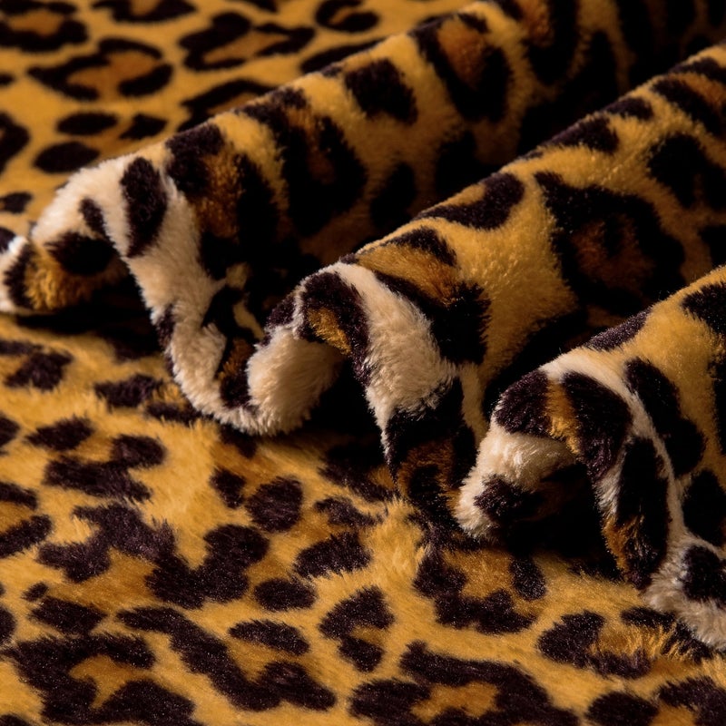 Excervent 3D Leopard Flannel Fleece Throw Blanket, 300 GSM Lightweight Cheetah Blanket for Couch Sofa Bed, Super Soft Cozy Warm Blankets, 50x60 inches, Brown - Image 5
