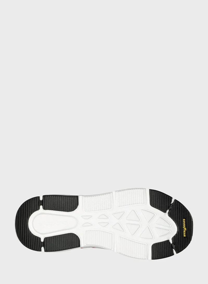 SKECHERS Max Cushioning Delta
