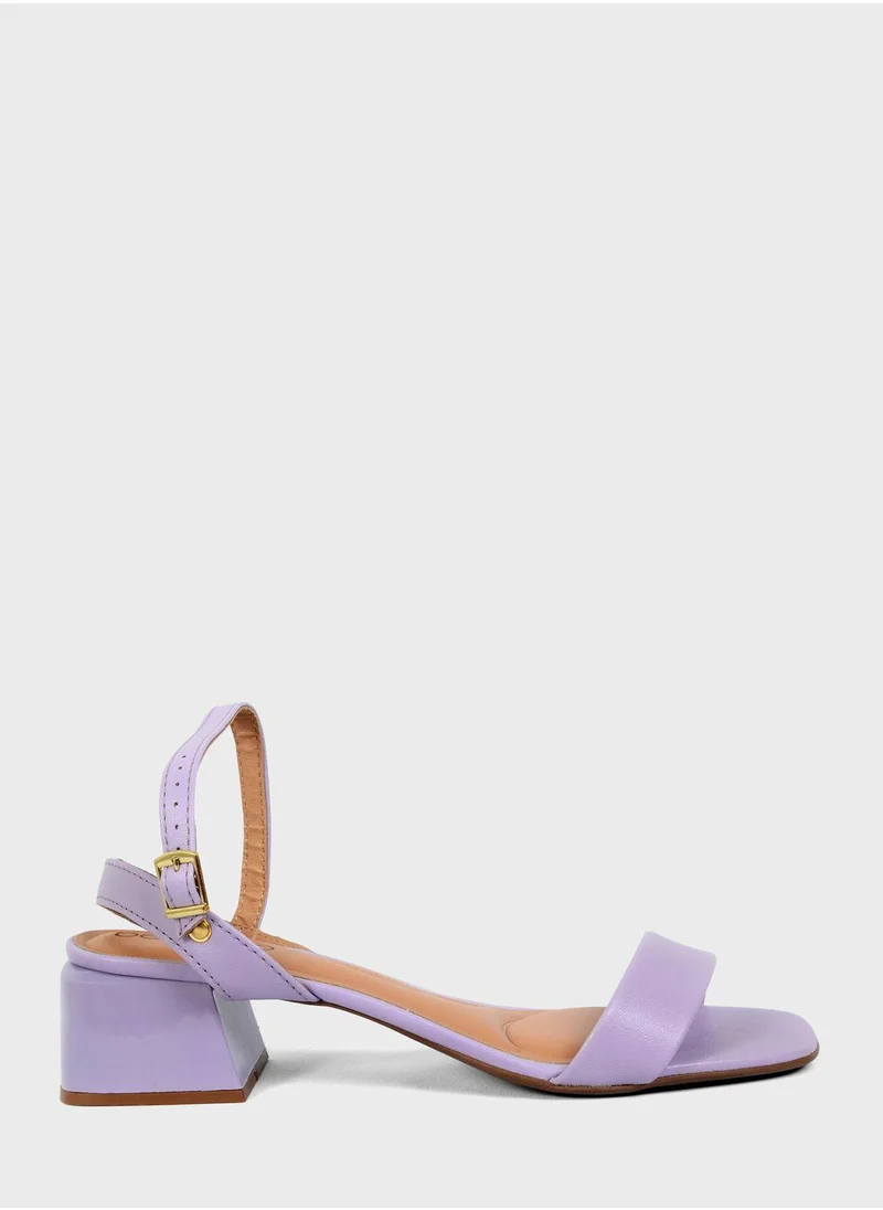 بيرا ريو Ankle Strap Mid Heel Sandal