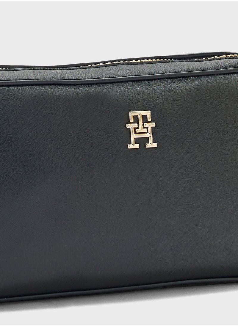Logo Detail Top Handle Flap Over Crossbody - pzsku/ZD52604713F603255CDF6Z/45/_/1733296838/8c60cf8e-7beb-45b9-8121-19b256fab8f9