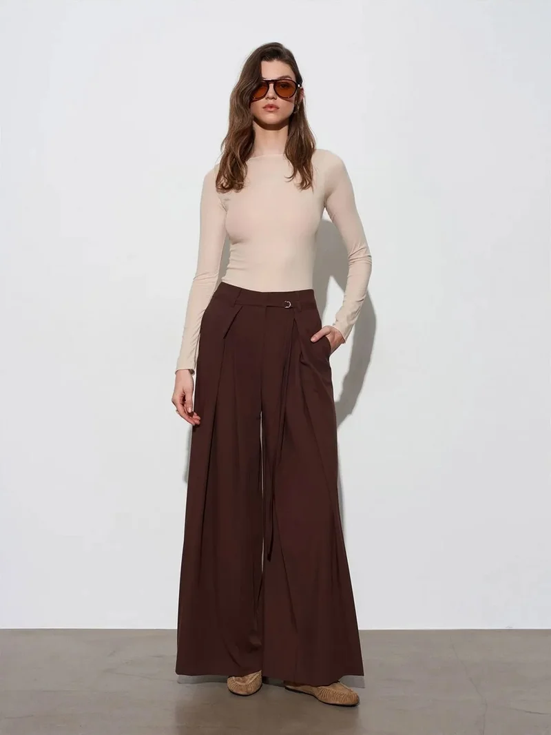 ديلفين DILVIN Wide-Leg Pleated Trousers