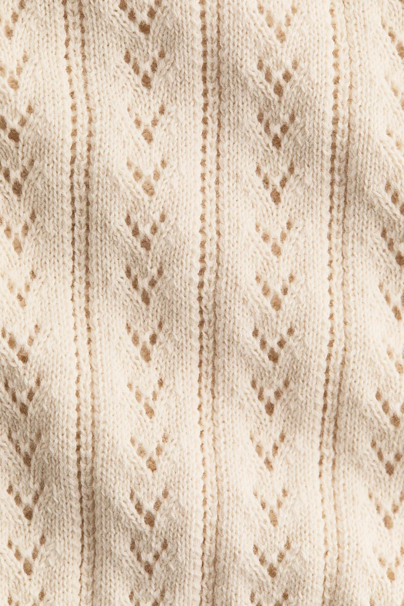 اتش اند ام كارديغان محبوك من القطن بنمط بوينتيل