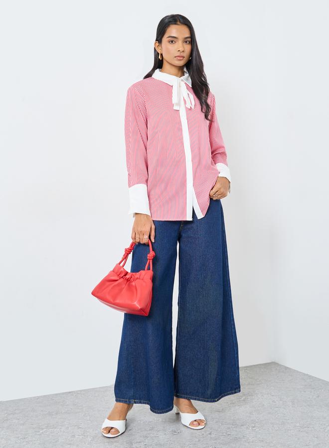 تايك تو قميص واسع بربطة عنق مخططة - Image 1