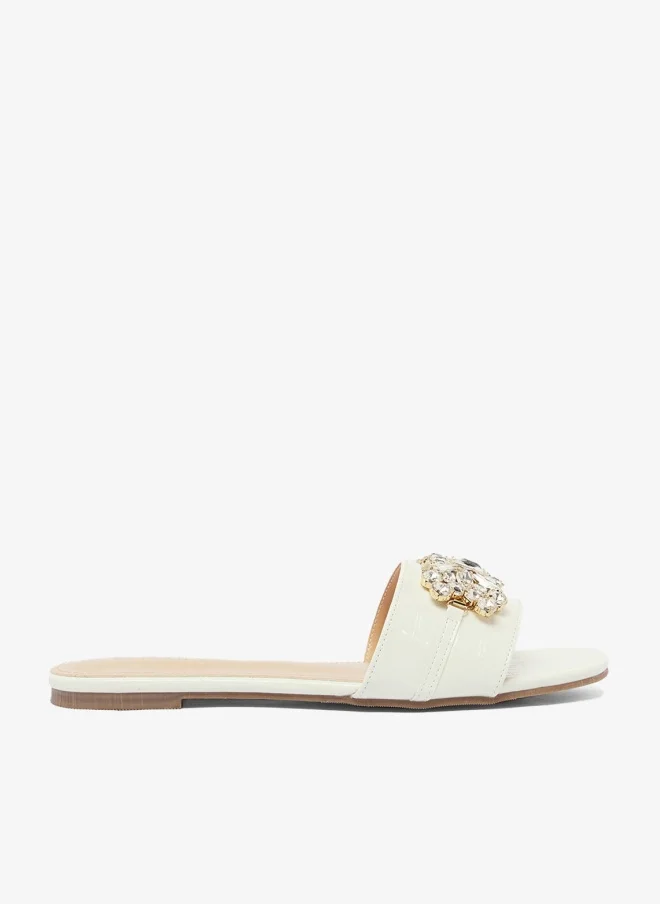 Khizana Flat Sandals