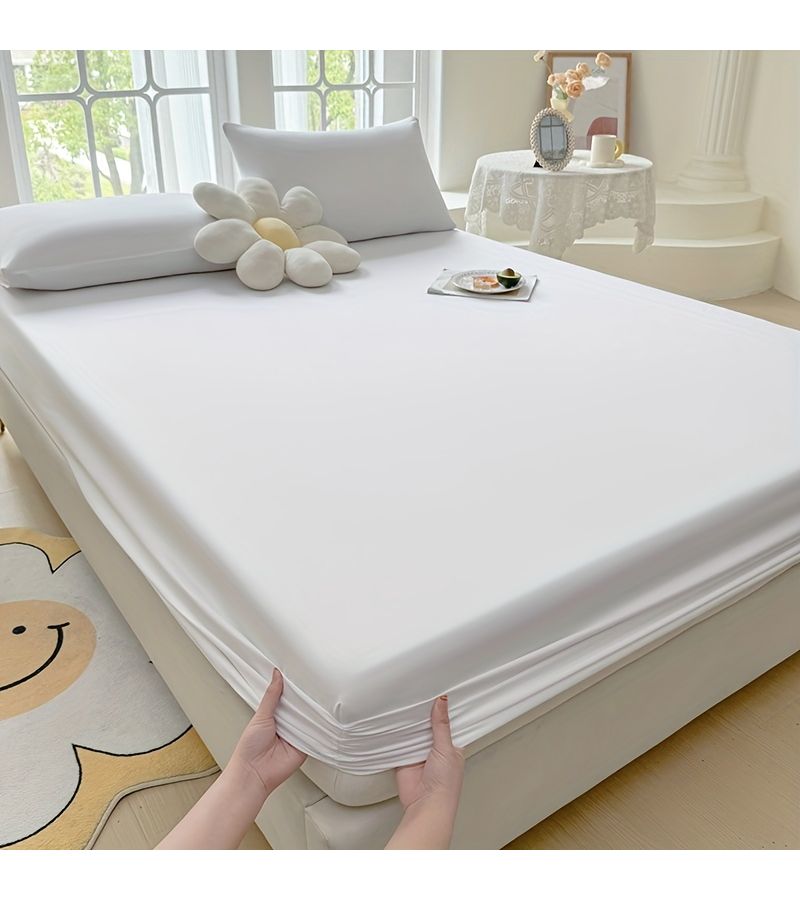 Light Green Full Coverage Mattress Protector 360 Non Slip Comfortable Fitted Sheet - Image 2
