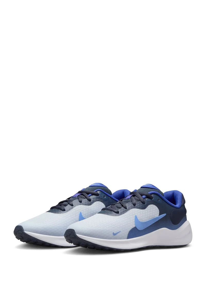Nike Youth Revolution 7
