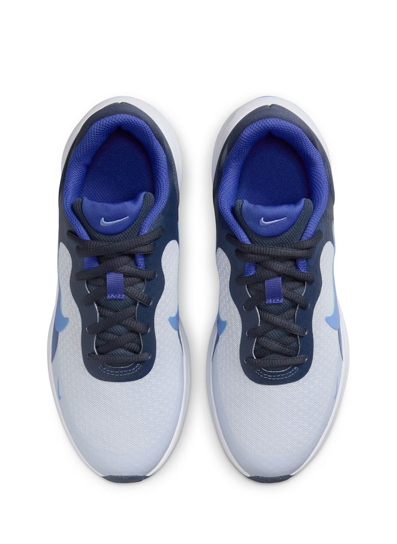 Nike Youth Revolution 7  - Image 5