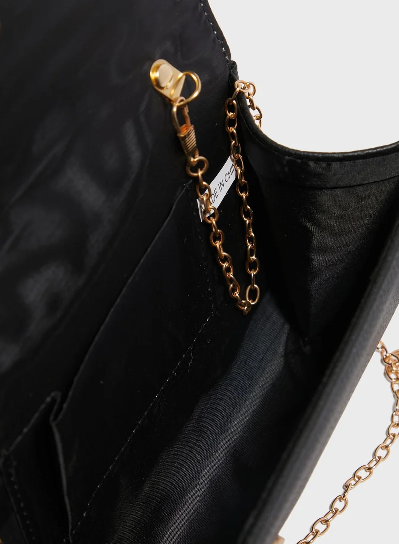 ايلا ليمتد اديشن Interest Handle Envelope Satchel