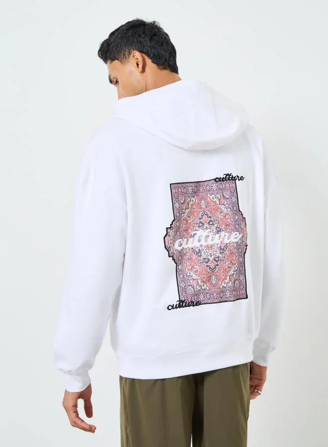 Styli Men White Tapestry Print Oversized Heavy Fleece Hoodie