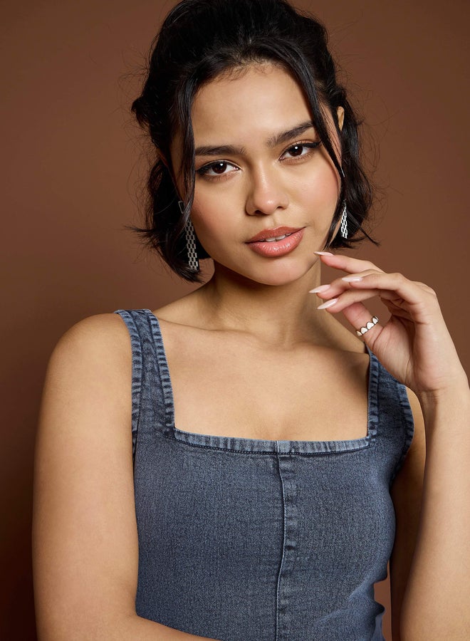 ساسافراس فستان ميدي بحمالات بغسيل حمضي بلون أزرق من ساسافراس - Image 4