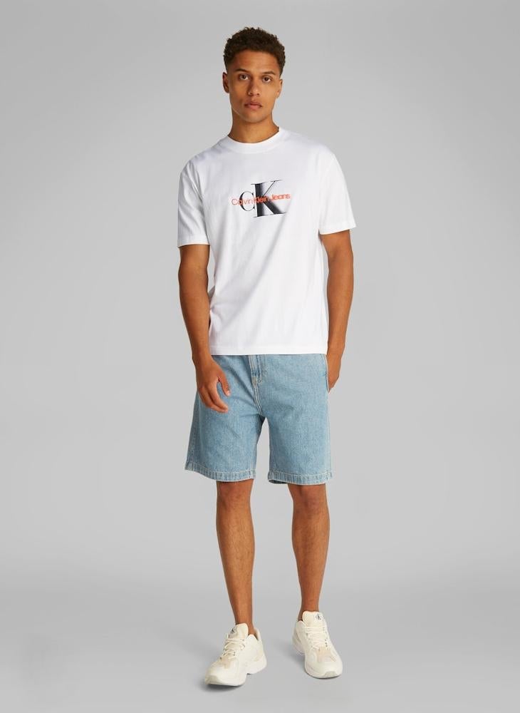 Calvin Klein Jeans Monologo Shift T-Shirt  - Image 4