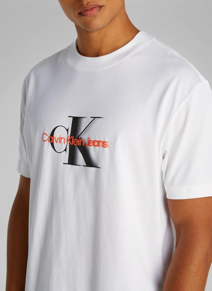 Calvin Klein Jeans Monologo Shift T-Shirt  - Image 3
