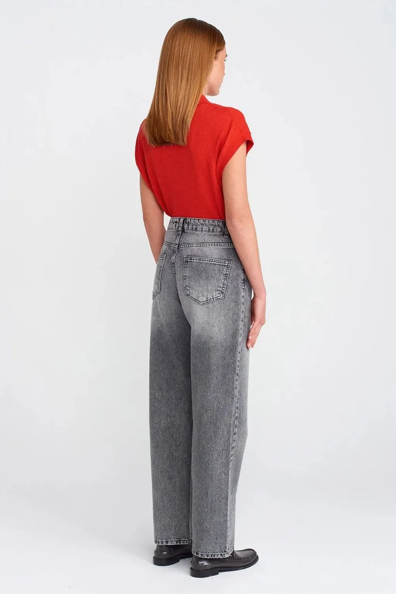 Dilvin Light Grey DILVIN High-Waist Straight-Leg Mom Jeans for Women | Best Price UAE