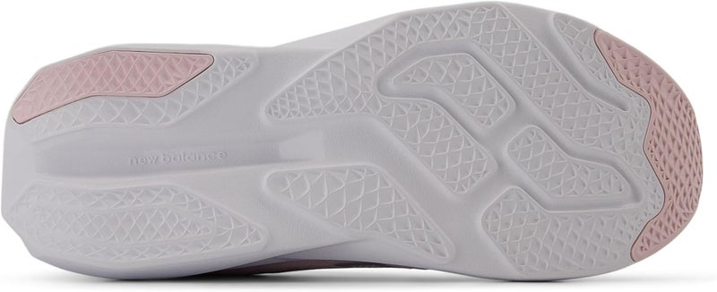 New Balance حذاء نيو بالانس النسائي الرياضي باللون الوردي - Image 4