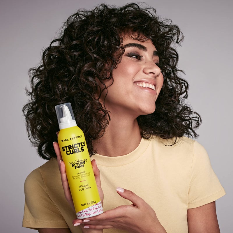 Marc Anthony Curl Enhancing Styling Foam, Extra Hold, Strictly Curls - Vitamin E & Silk Proteins Transforms Frizzy Hair to Full, Shiny, Defined Curls - Sulfate-Free Anti-Frizz Styling Mousse Product - Image 3