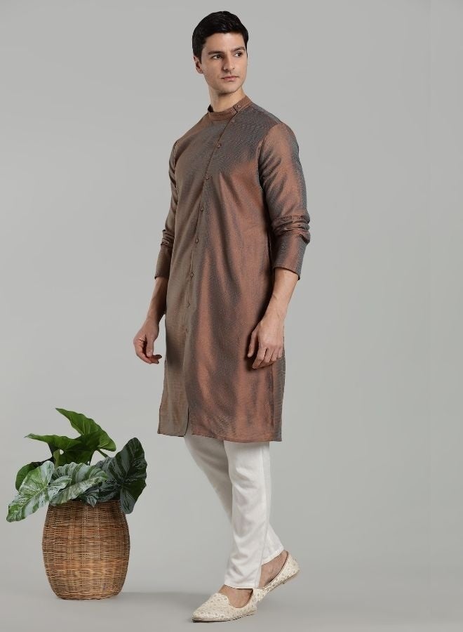 Abhishti Asymmetric Jacquard Kurta - Image 3