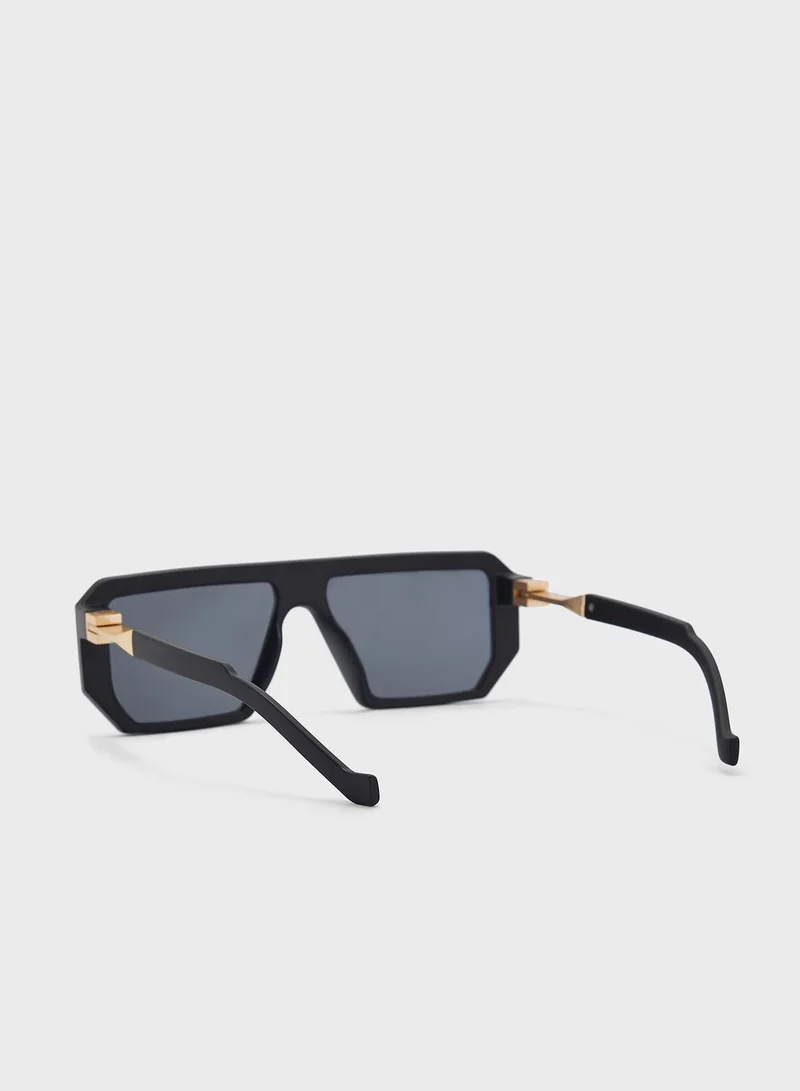 ايلا Oversized Retro Sunglasses