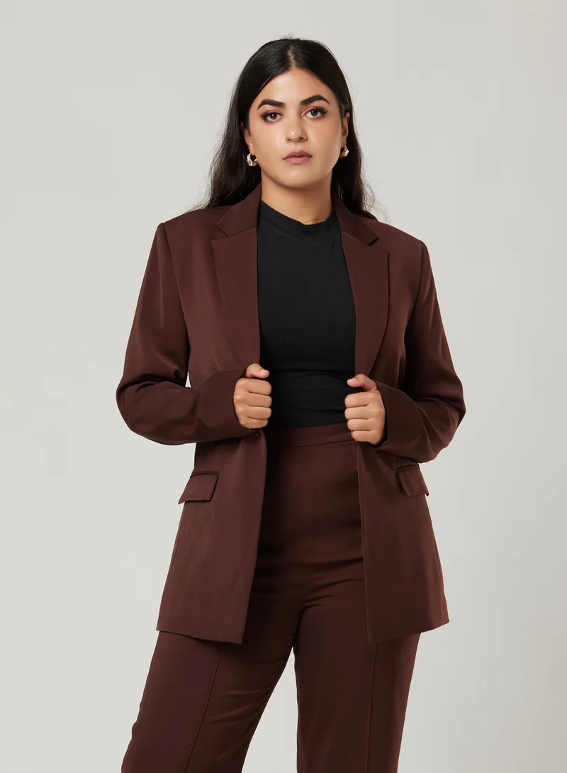 IZEL Dark Brown Fitted Two-piece Suit Set with pants