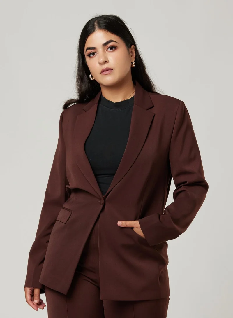 IZEL Dark Brown Fitted Two-piece Suit Set with pants