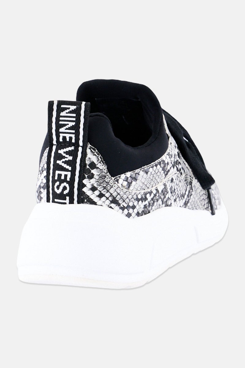 NINE WEST Women WNRAYLIN3 Animal Print Lace Up Casual Shoes, Multicolor - Image 3