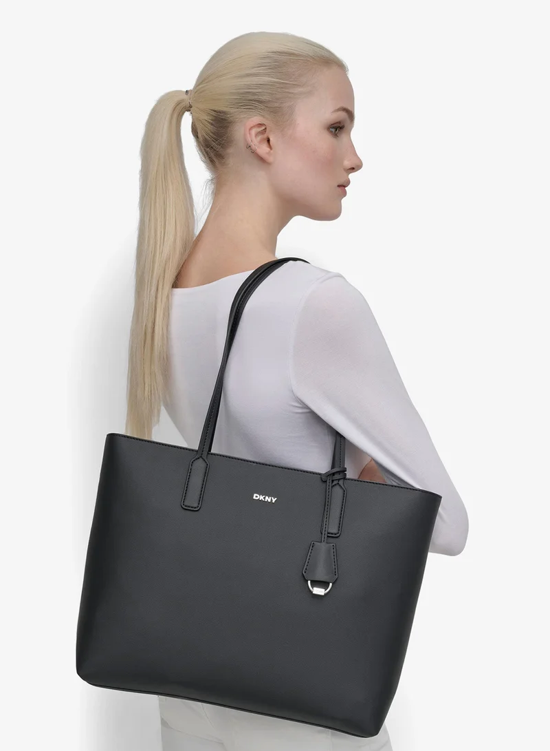 دكني Saige East West Top Zip Tote