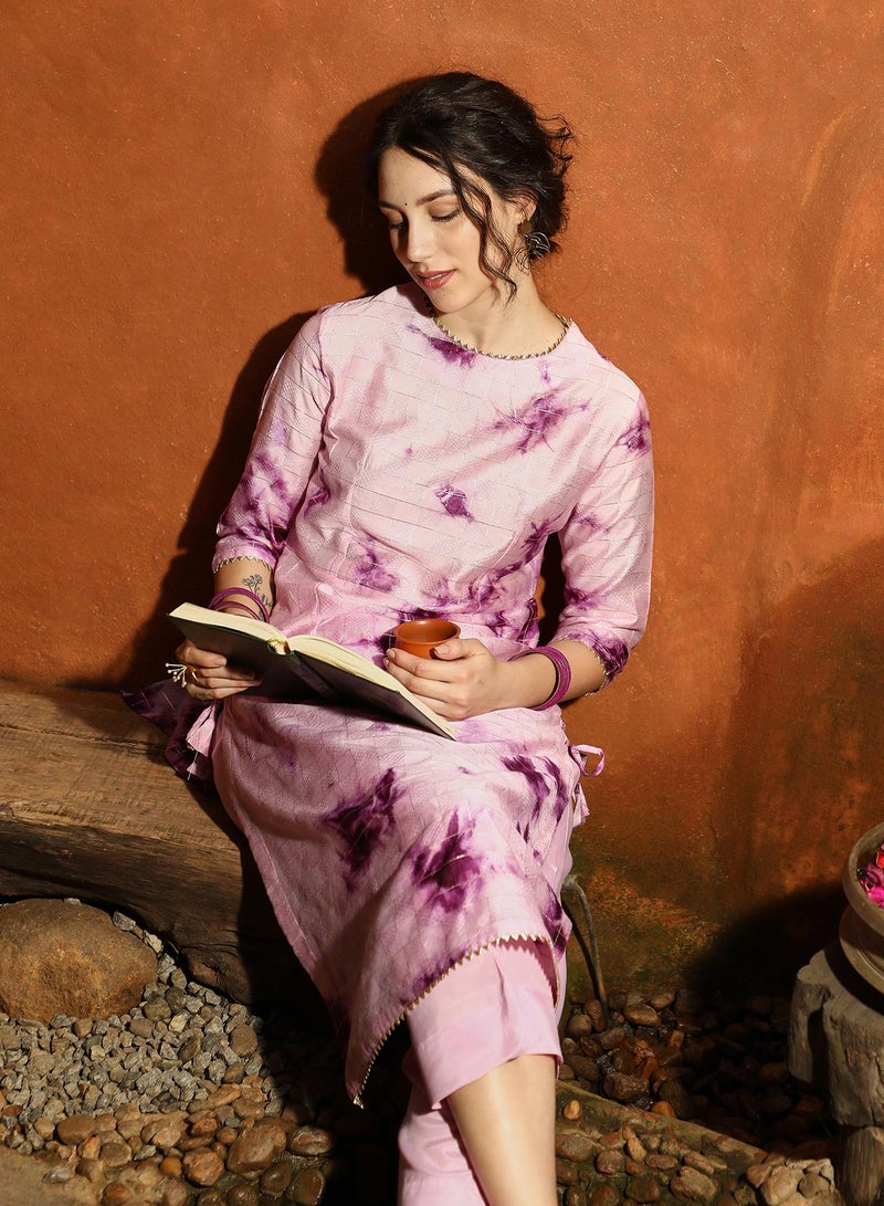 QISSA Women's Plum Purple Tie-Dye Kurta With Trousers For Casual Wear | Round Neck | Quarter Sleeves | 2 Piece Kurta Set Designed With Comfort Fit For Everyday Ethnic Wear - Image 5