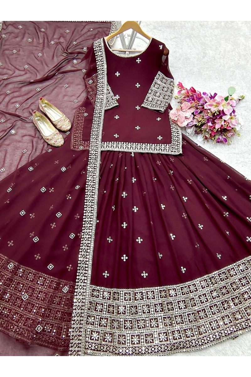 بلوزة جورجيت مزهرة مع ليهينغا ودوباتا - HRT2482 - M - Image 4