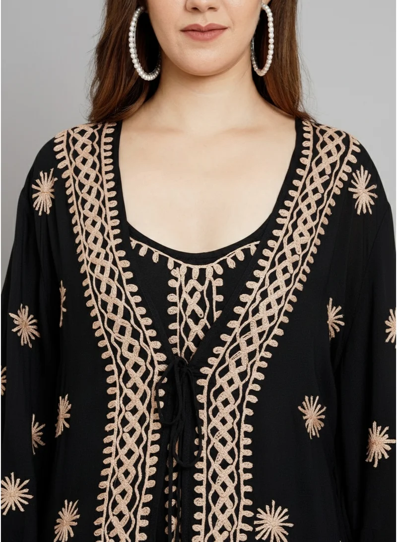 الايا كفتان مودال مطرز يدويًا بشيكانكاري