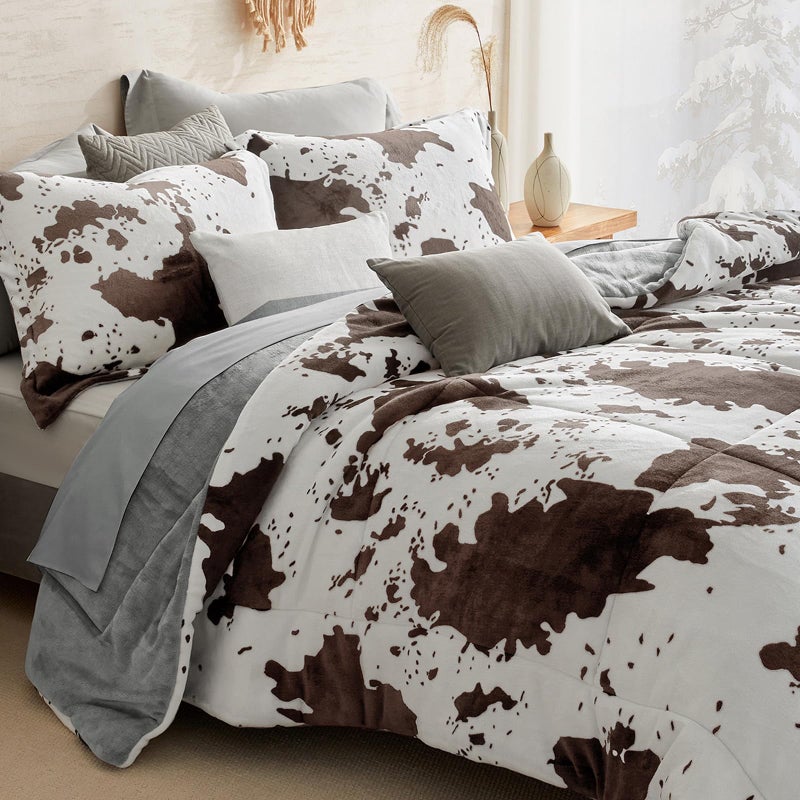 Petrichor Velvet Flannel King Comforter Set- Cow Print Western Style Blanket,Luxury Fuzzy Heavy Bedding Set, 3 Pieces Plush Winter Bed Set with Comforter (90"x104") & 2 Pillow Shams (20"x36" - Image 1
